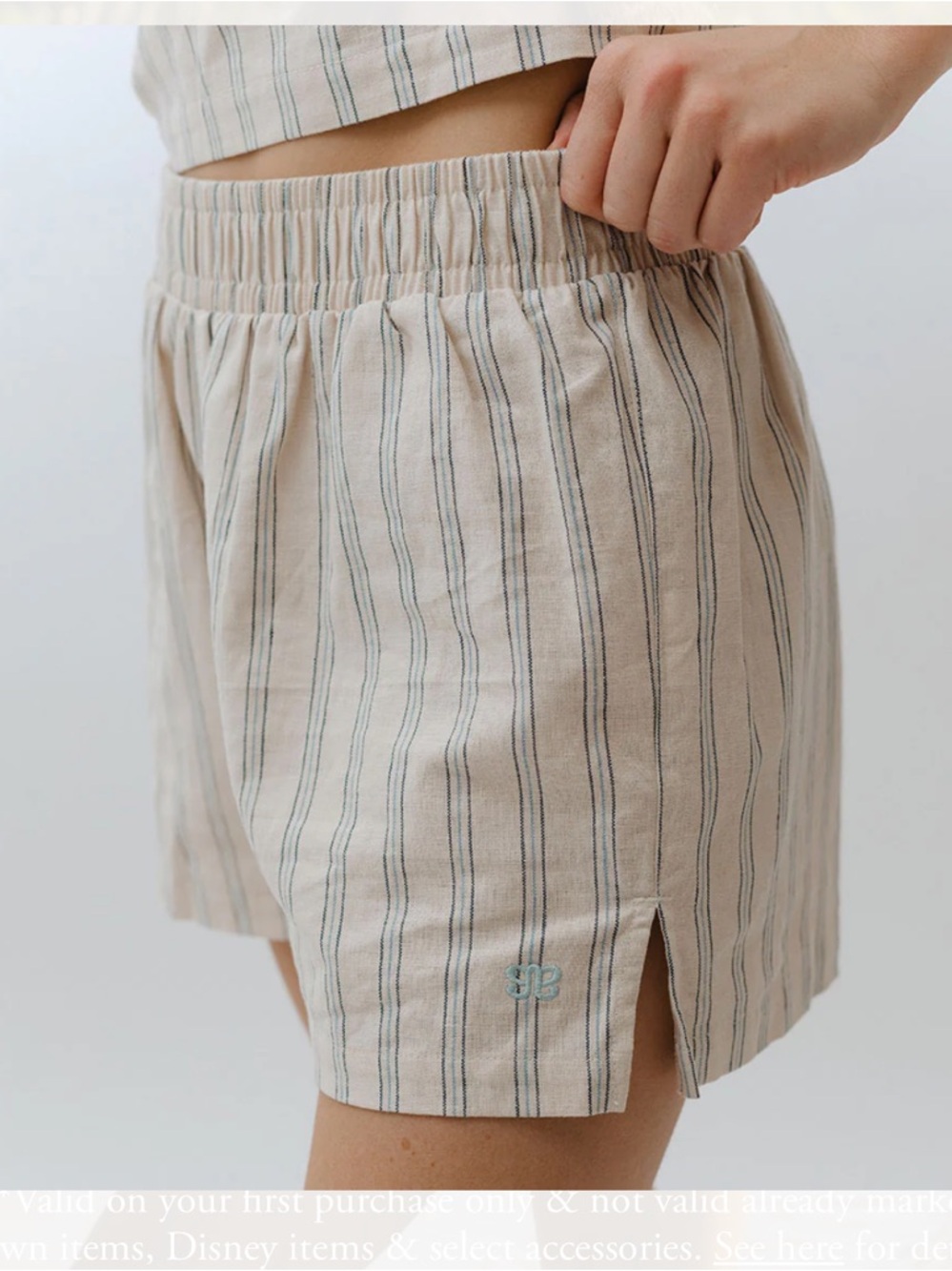 Albion Cream-Beige Striped Women's Shorts